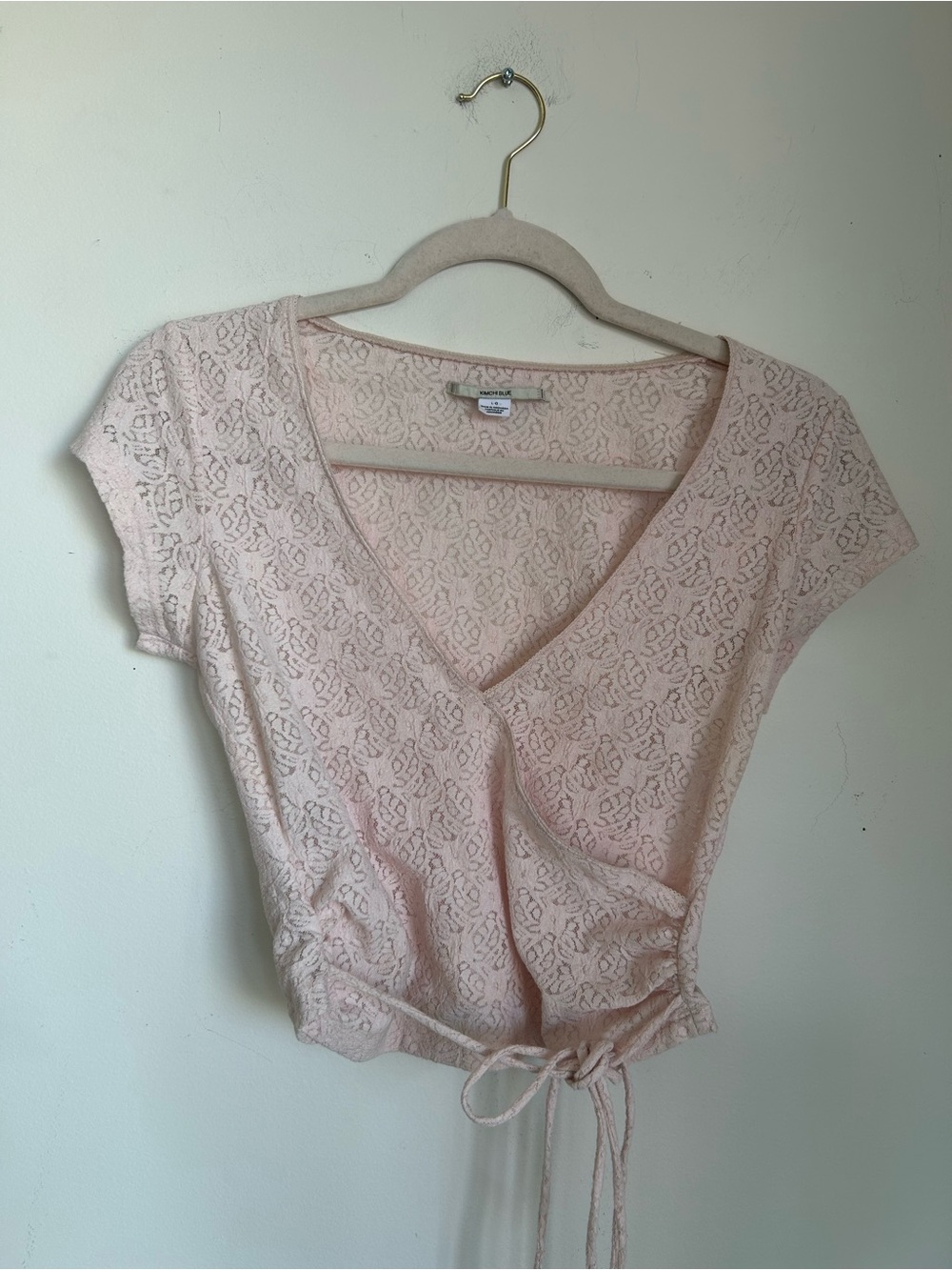 Women's Lace Tie-Waist V-Neck Top - Light Pink